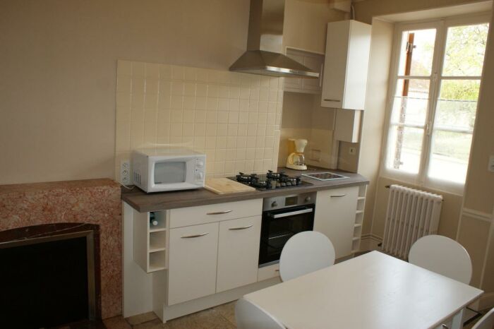 Le Village.jpg Le Village