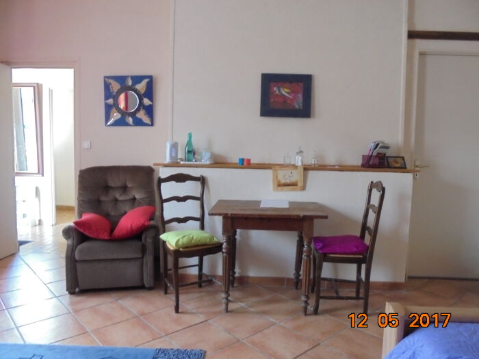 chambre 3b.JPG Le Hameau aux escargots