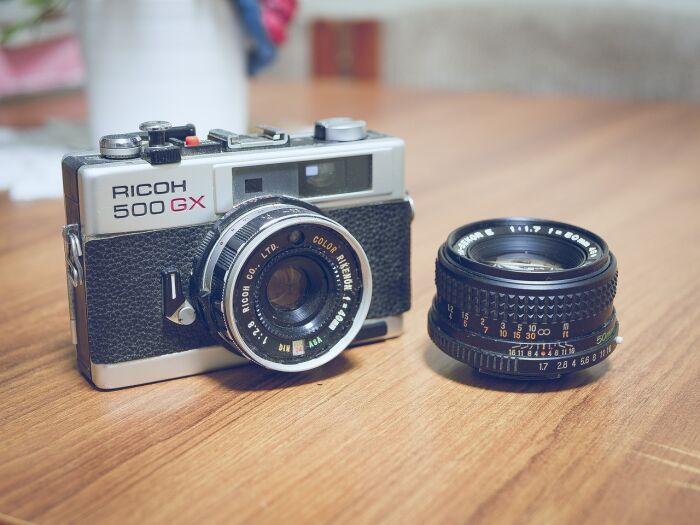 camera-1248682_1280.jpg Pixabay