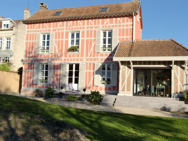 Façade 2015.JPG La Chabrouchine