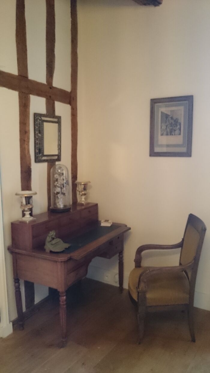 Espace bureau.JPG Château des Roises